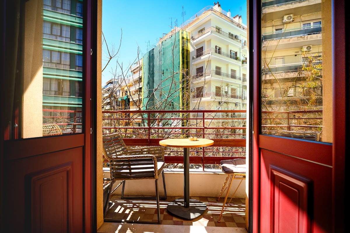 Thessaloniki — The Maroon Bottle Luxury Suites — galeri