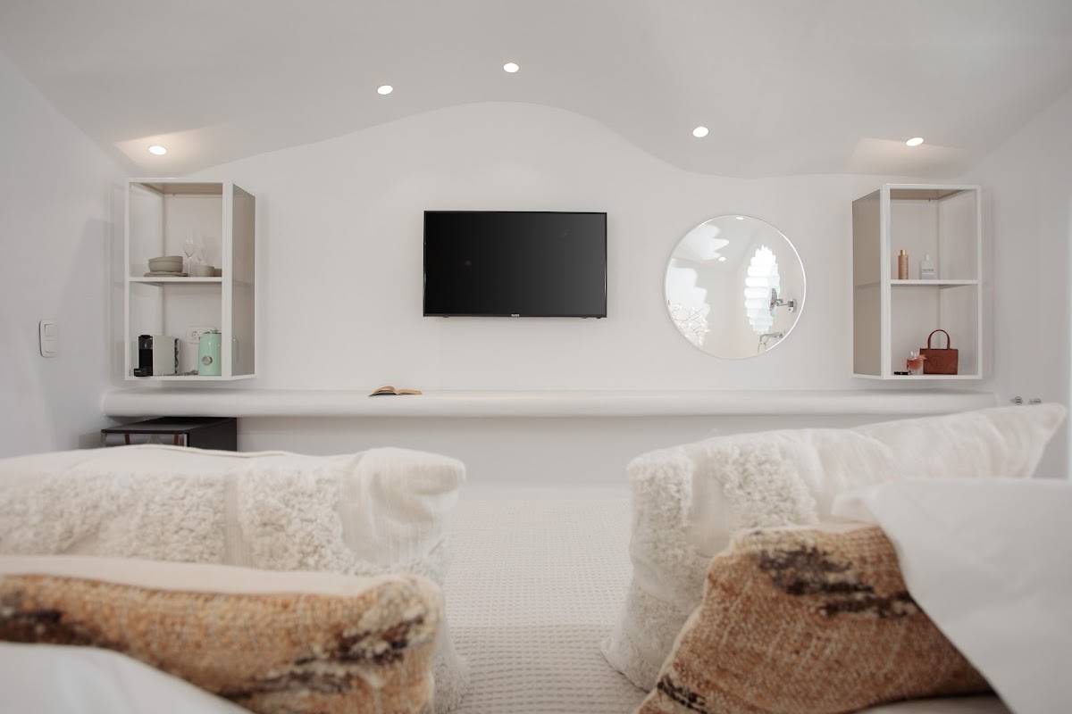 Naxos — Naxos Cave Suites — gallery