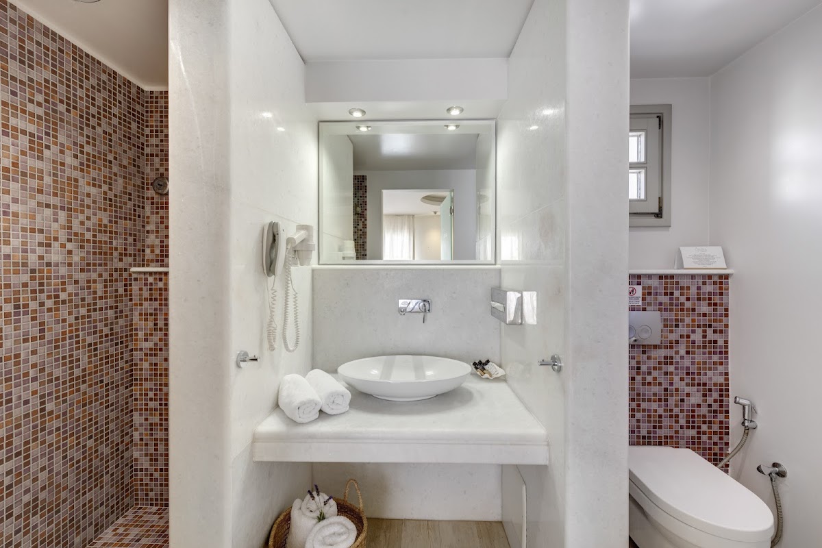 Naxos — Kouros Art Hotel — galeri