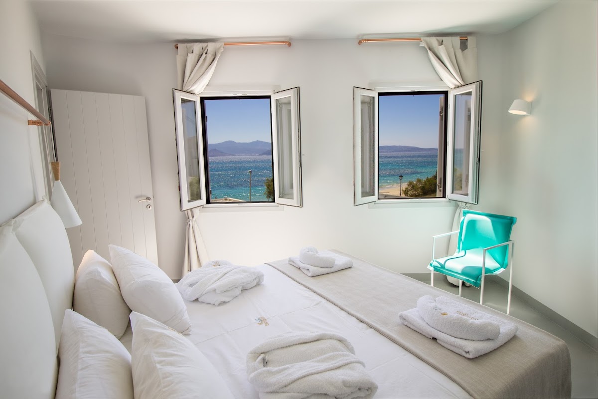 Naxos — Santana Beach Suites — gallery