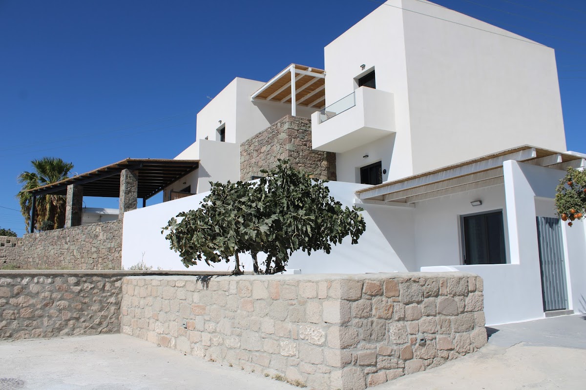 Milos — Afroessa Milos — gallery