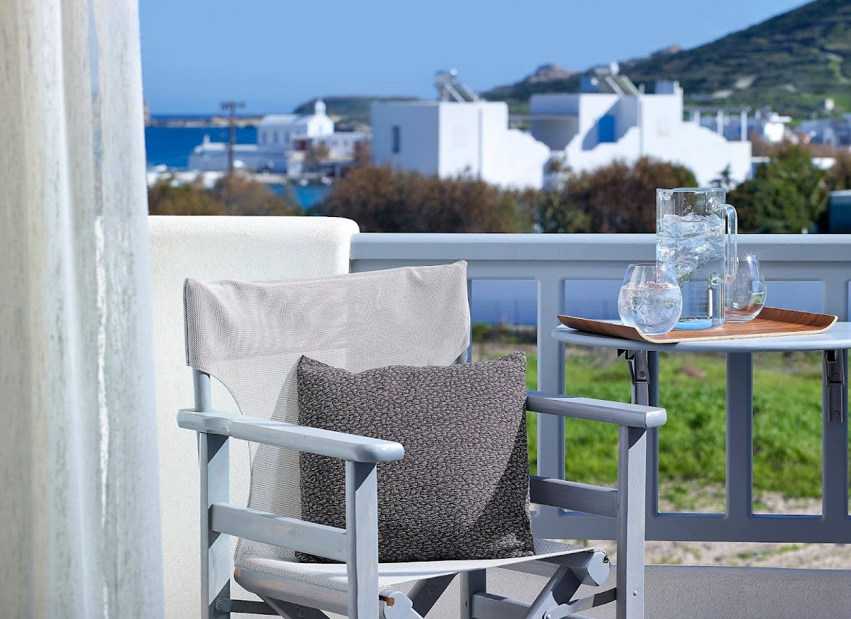 Milos — Garifalakis Comfort Rooms — galeri