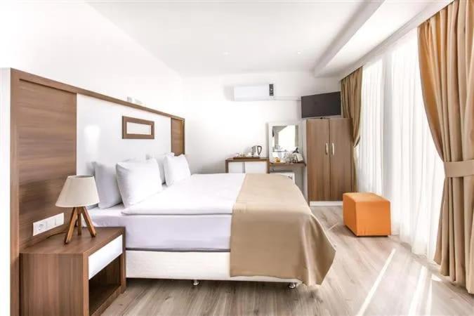 Kuşadası — Ada Demir Otel Kusadasi — gallery
