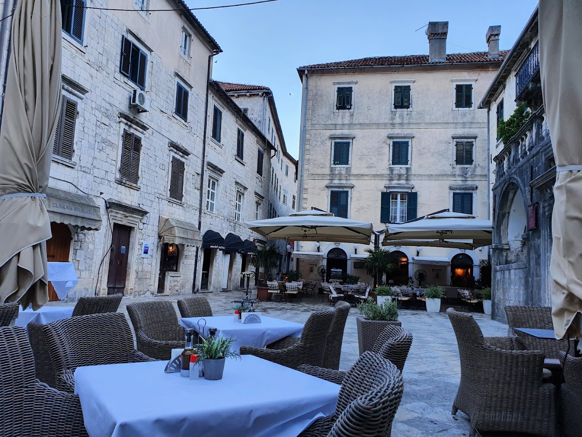 Kotor — Boutique Hotel Astoria — galeri