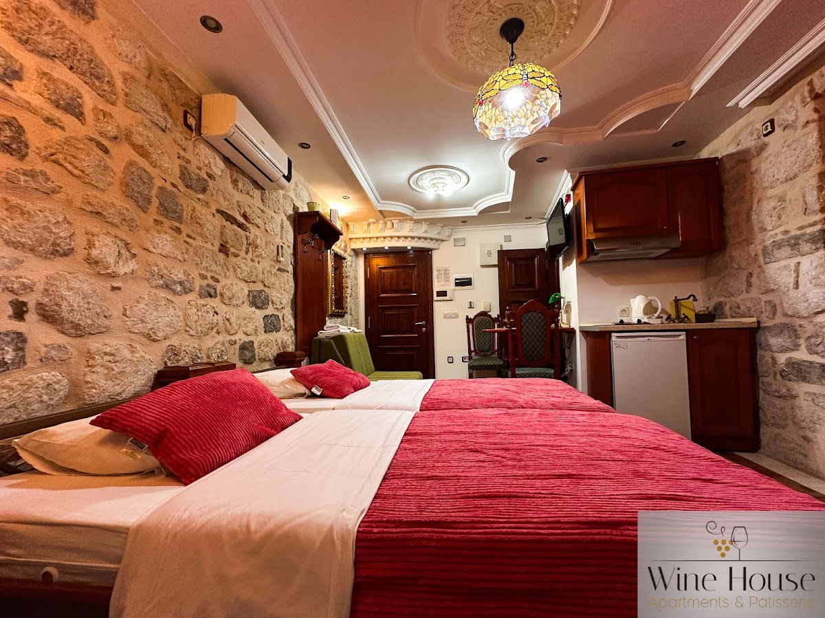Kotor — Apartments Wine House Old Town — gallery