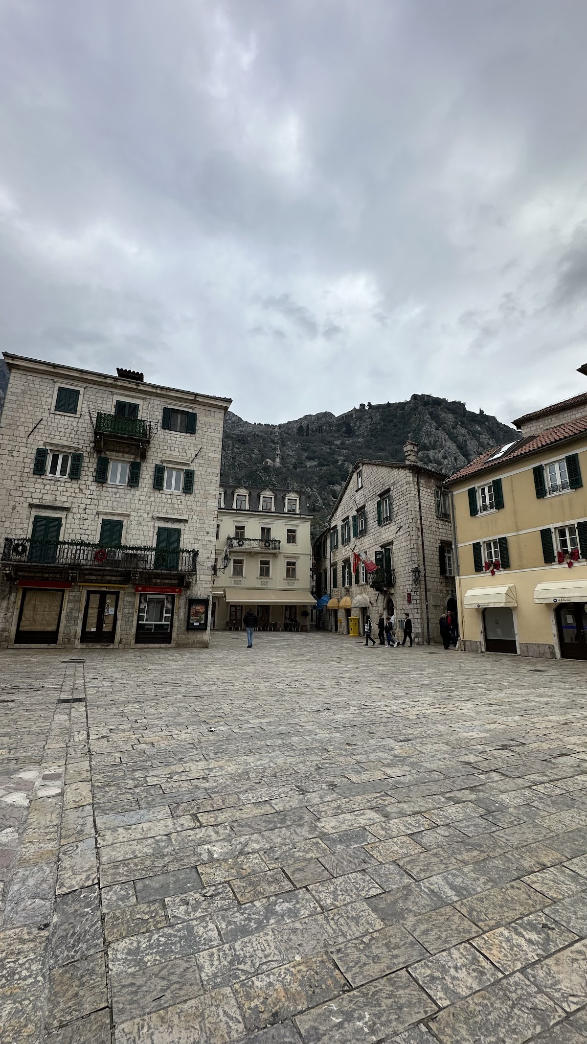 Kotor — Lana Ena Apartments — gallery