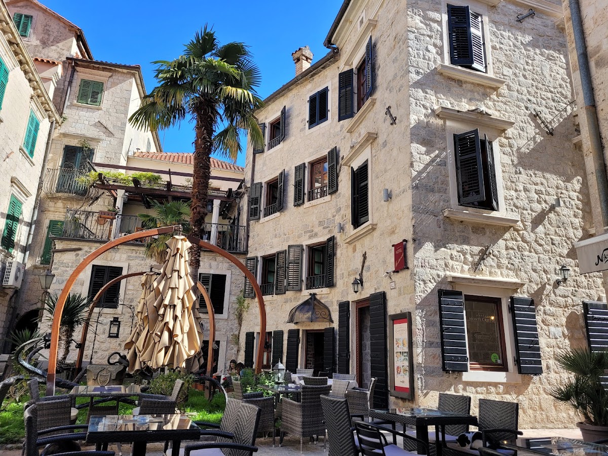 Kotor — Hotel Monte Cristo — galeri
