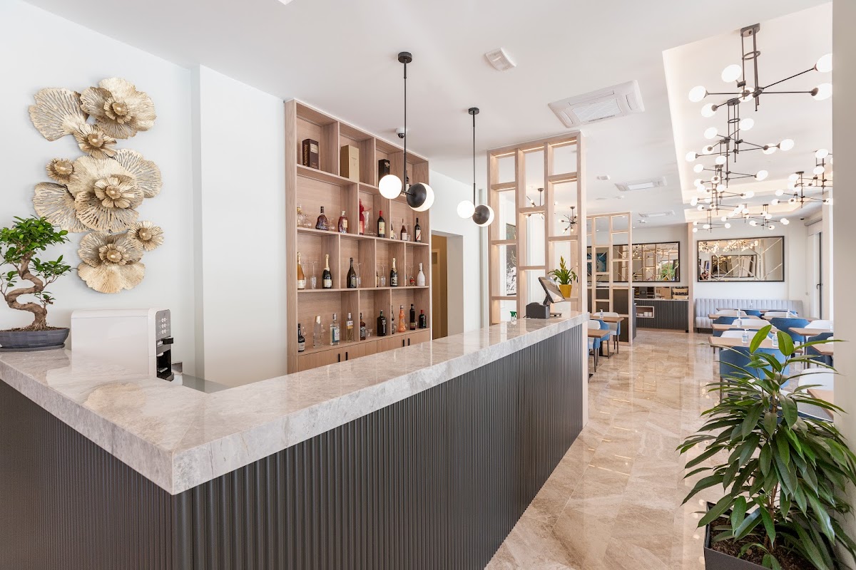 Budva — Hotel Momentum — gallery
