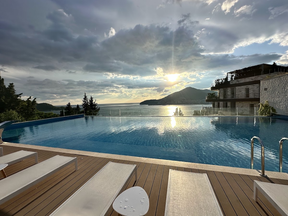 Budva — Dukley Hotel Resort — galeri