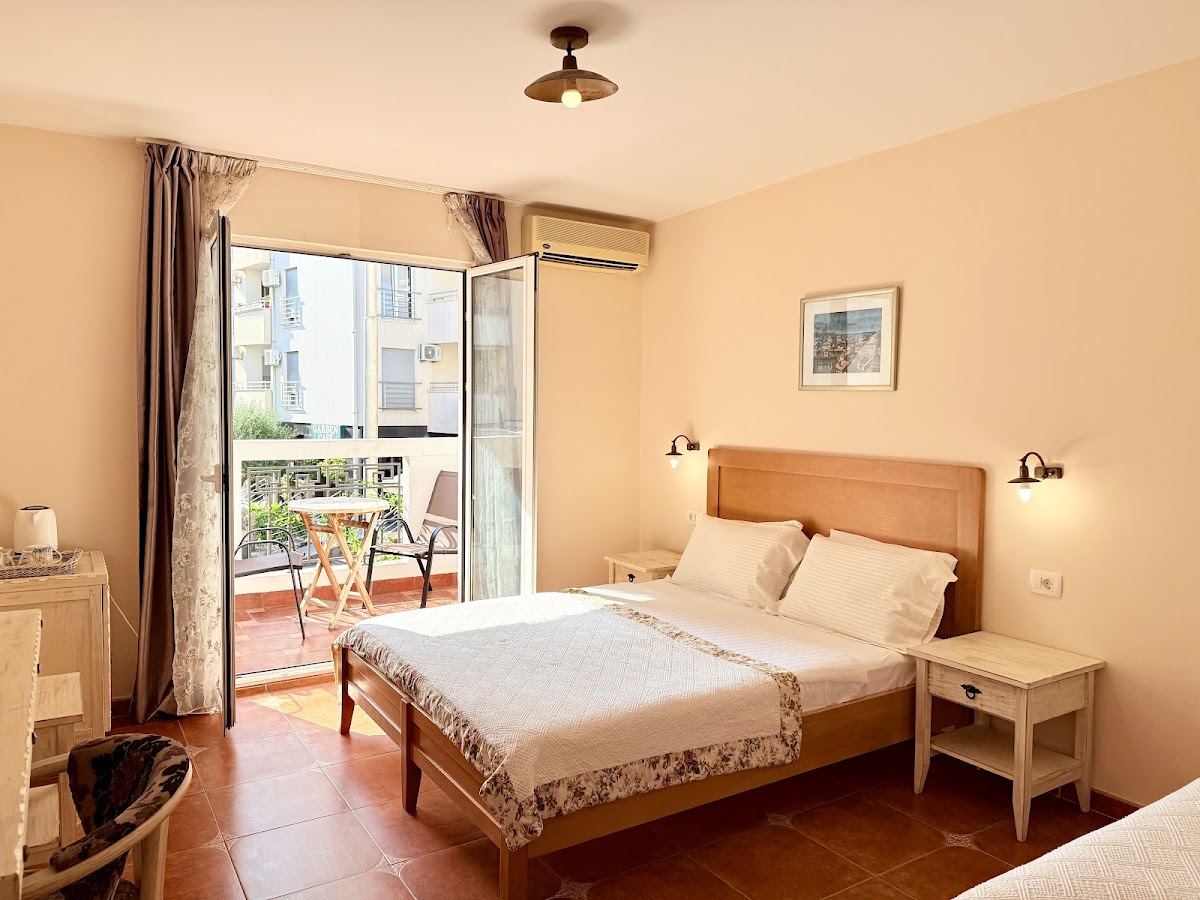 Budva — Villa Perla Di Mare Hotel Budva — galeri