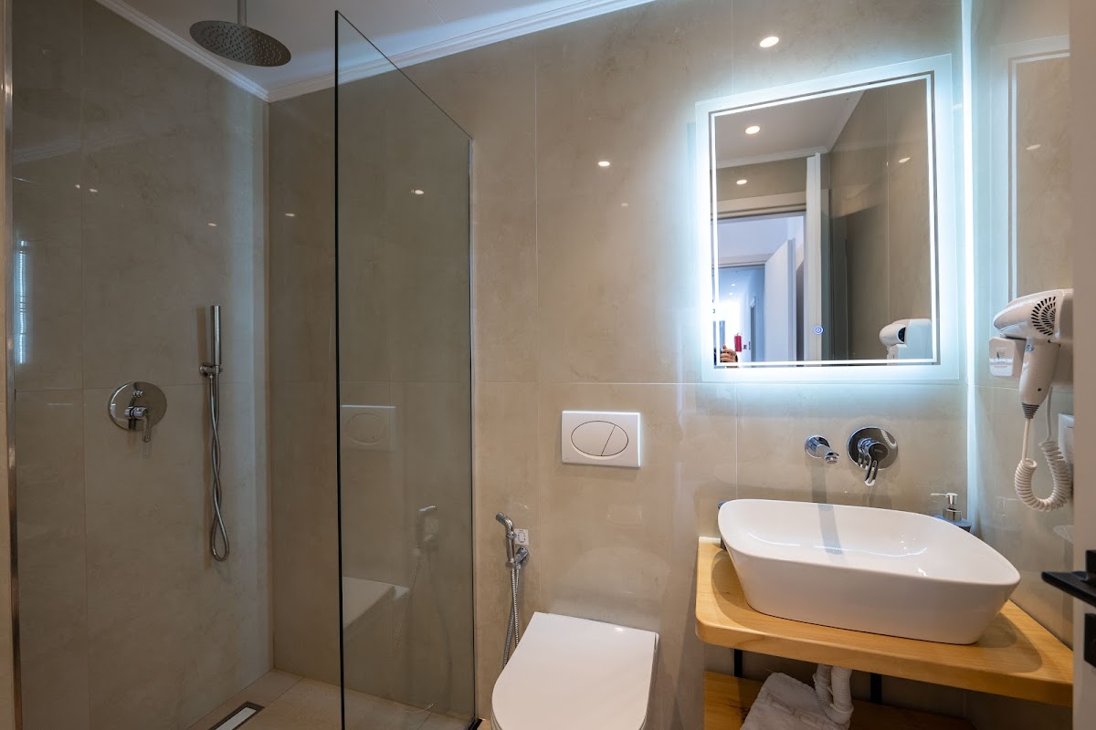 Ksamil — Hotel Monel — gallery
