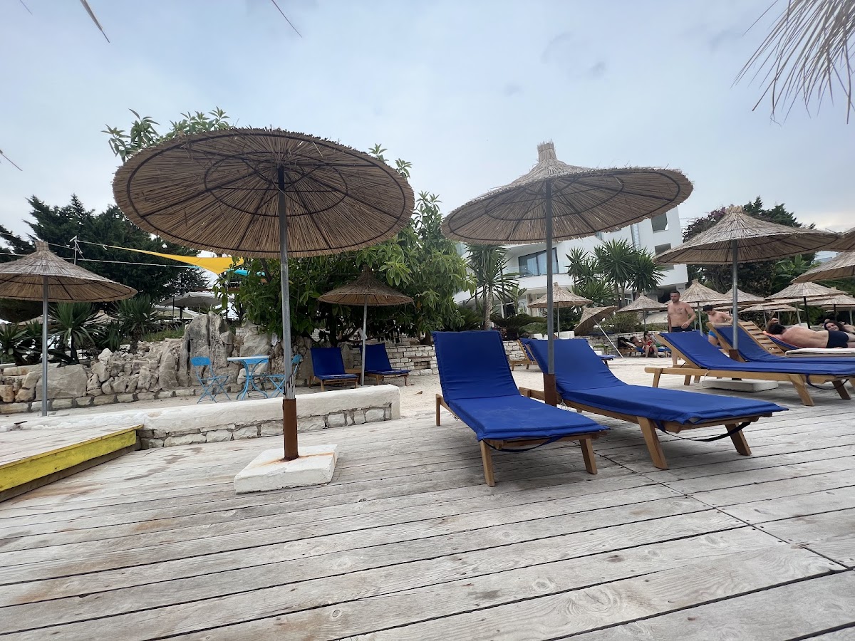 Ksamil — Manta — gallery