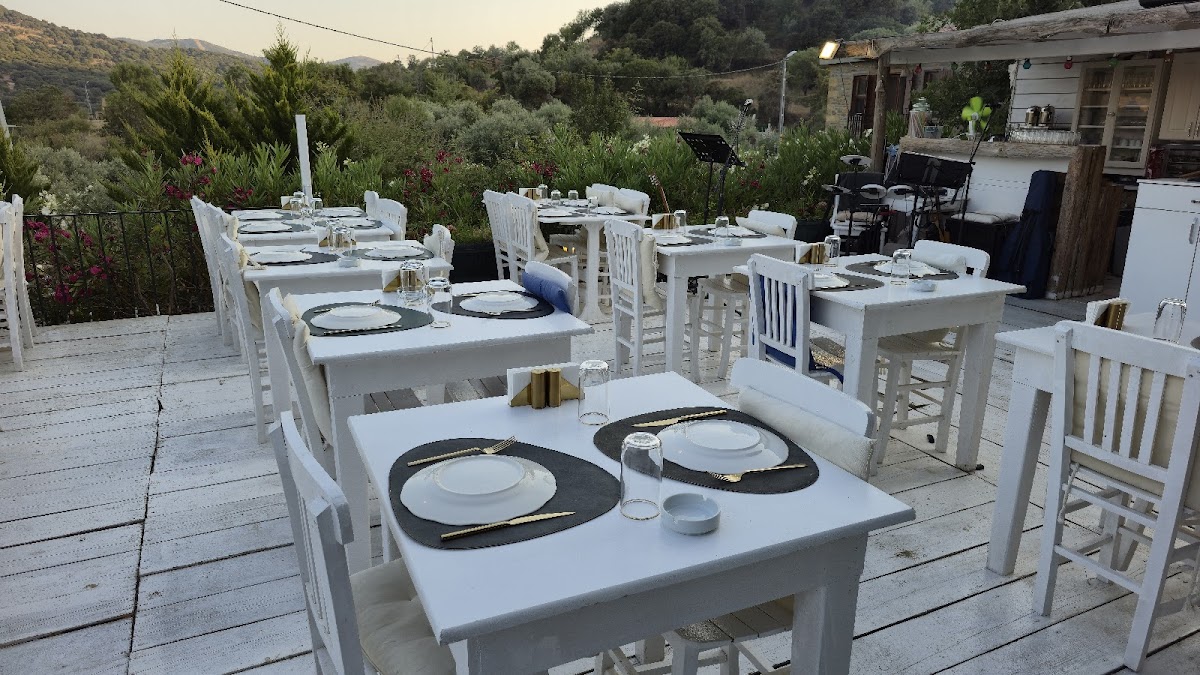Gökçeada — Son Vapur Otel Restaurant — gallery