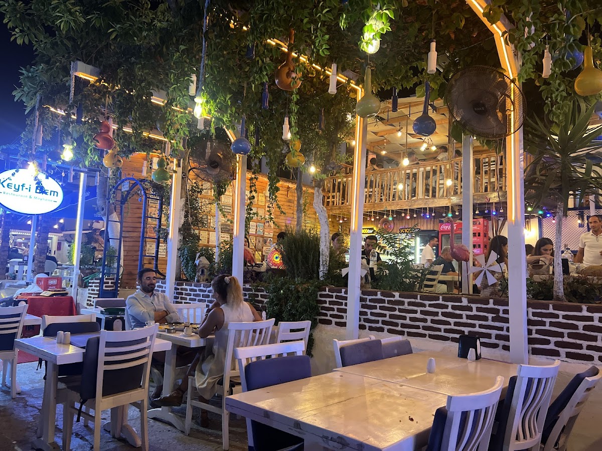 Kaş — Keyf I Dem Kas Kaş - Lezzetin ve Keyfin Adresi — galeri