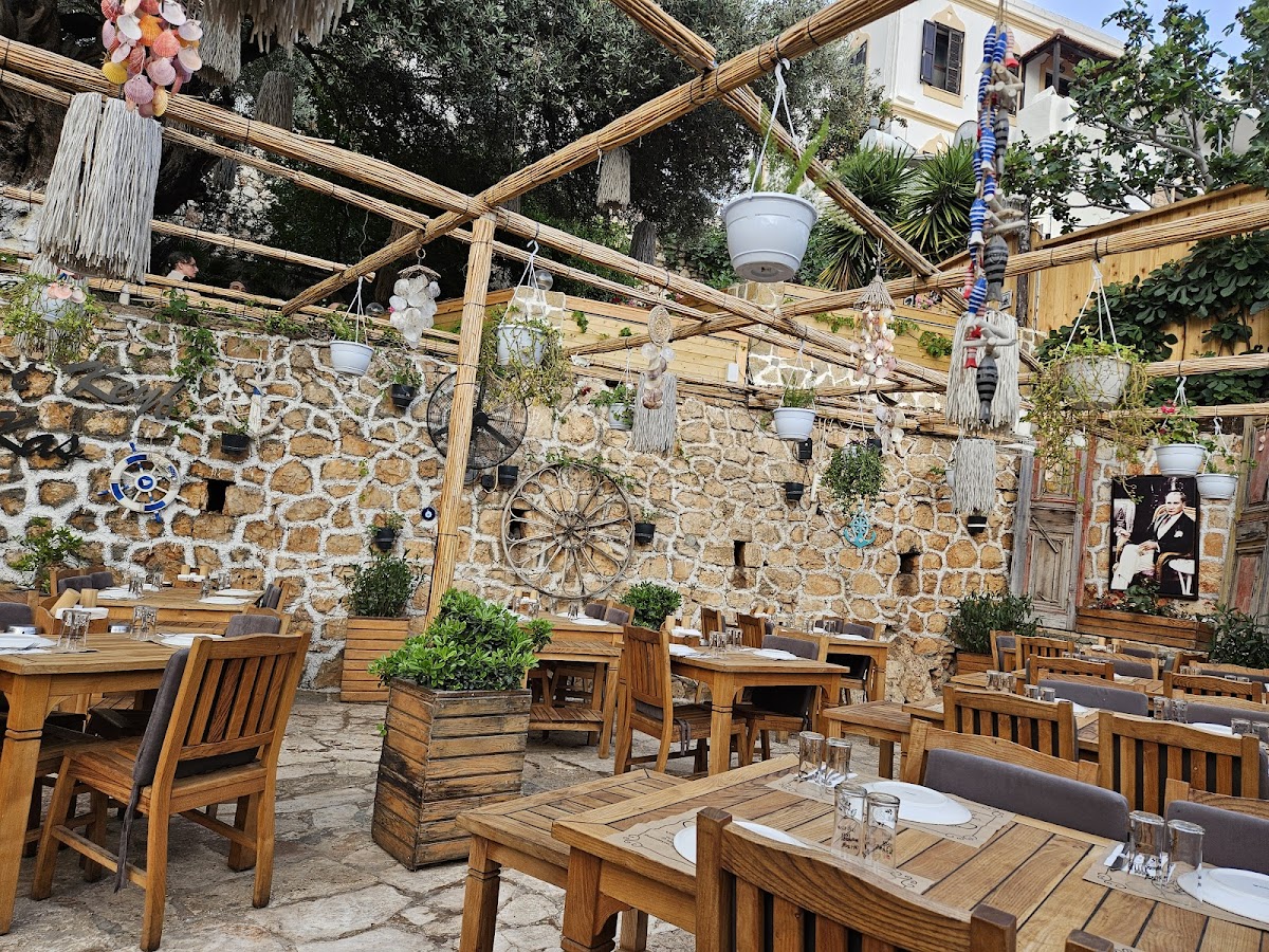 Kaş — Ehlikeyf Meyhane Kas — gallery