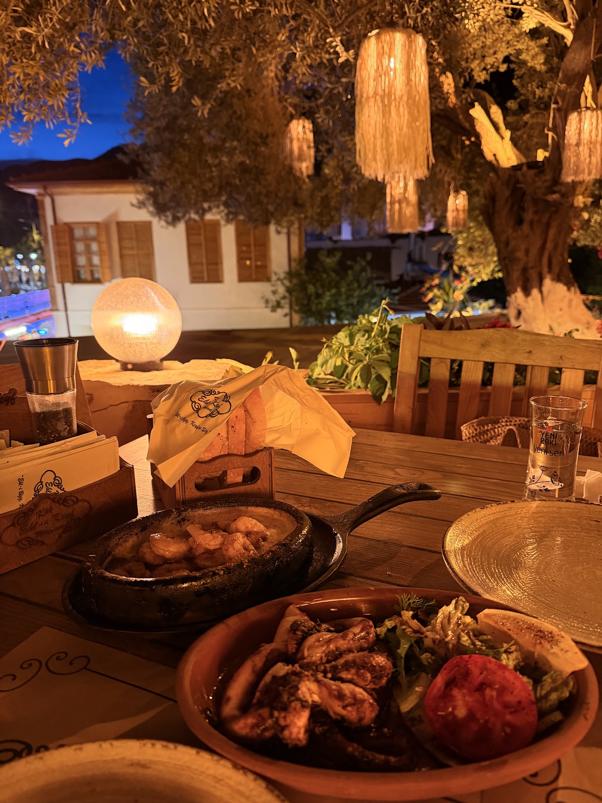 Kaş — Ehlikeyf Meyhane Kas — gallery