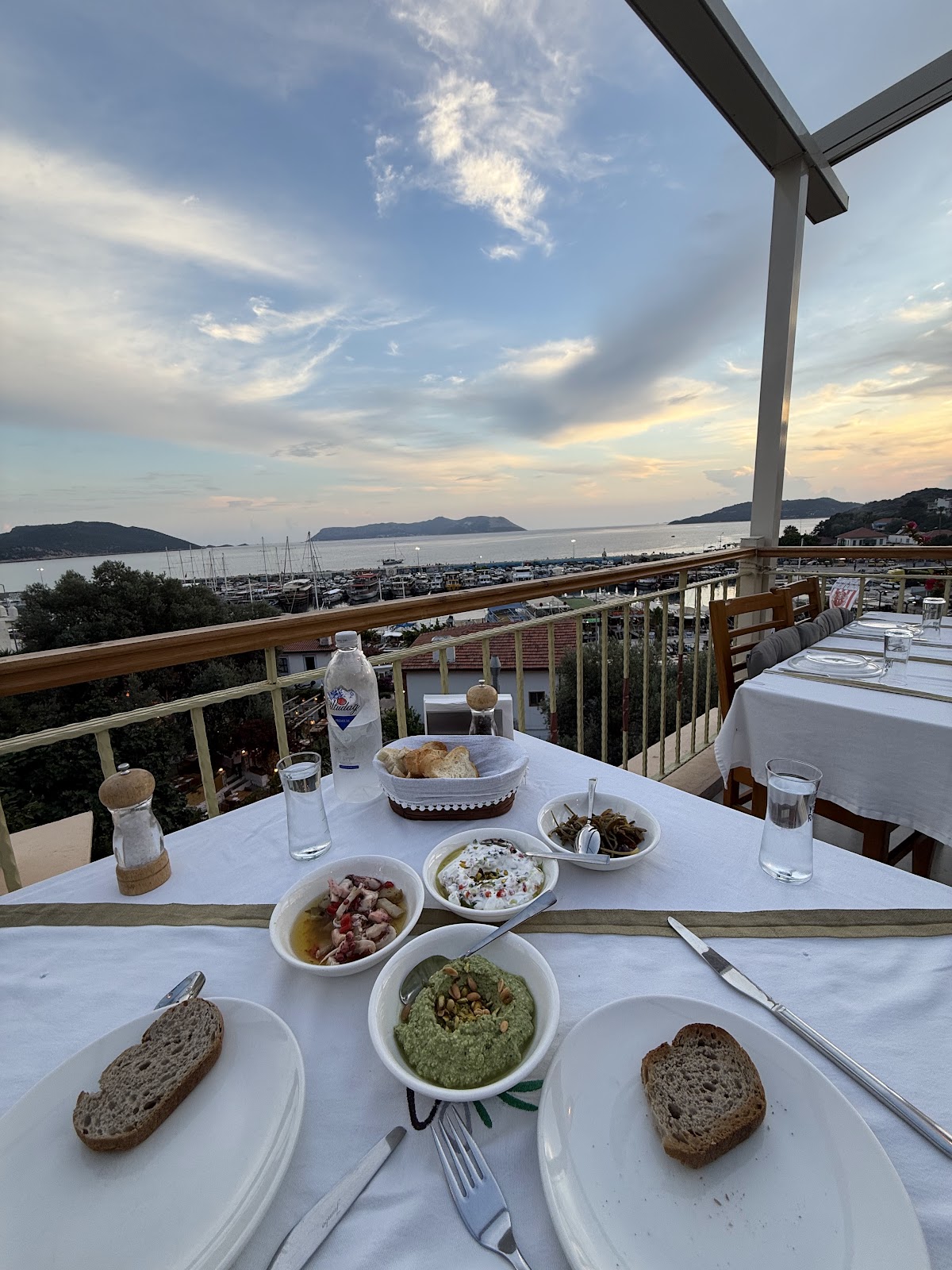 Kaş — Kaya Korugu — galeri
