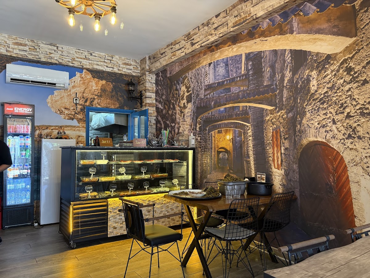 Gökçeada — Sokak 17.5 Restorant ÇORBA - Ev Yemekleri Gökçeada — galeri