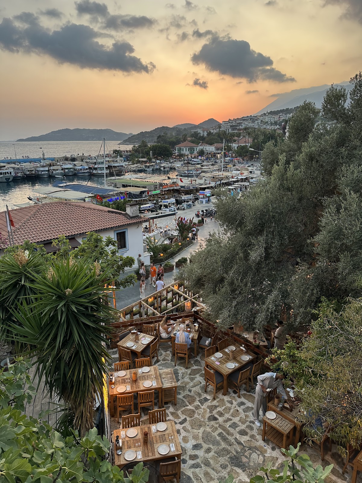 Kaş — Nazende Restaurant — galeri