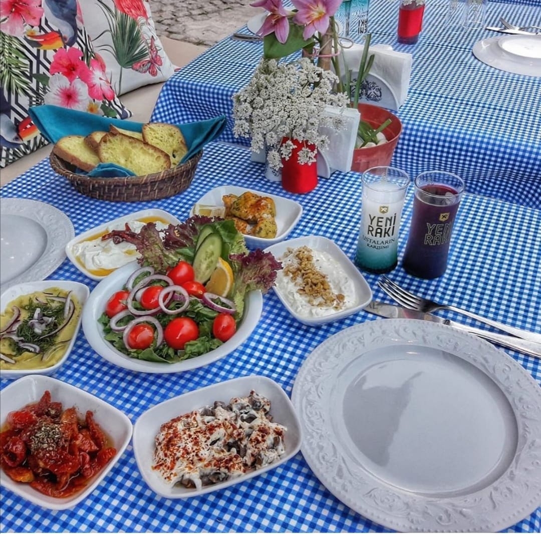 Alaçatı — Dem Alacati Meyhane — galeri