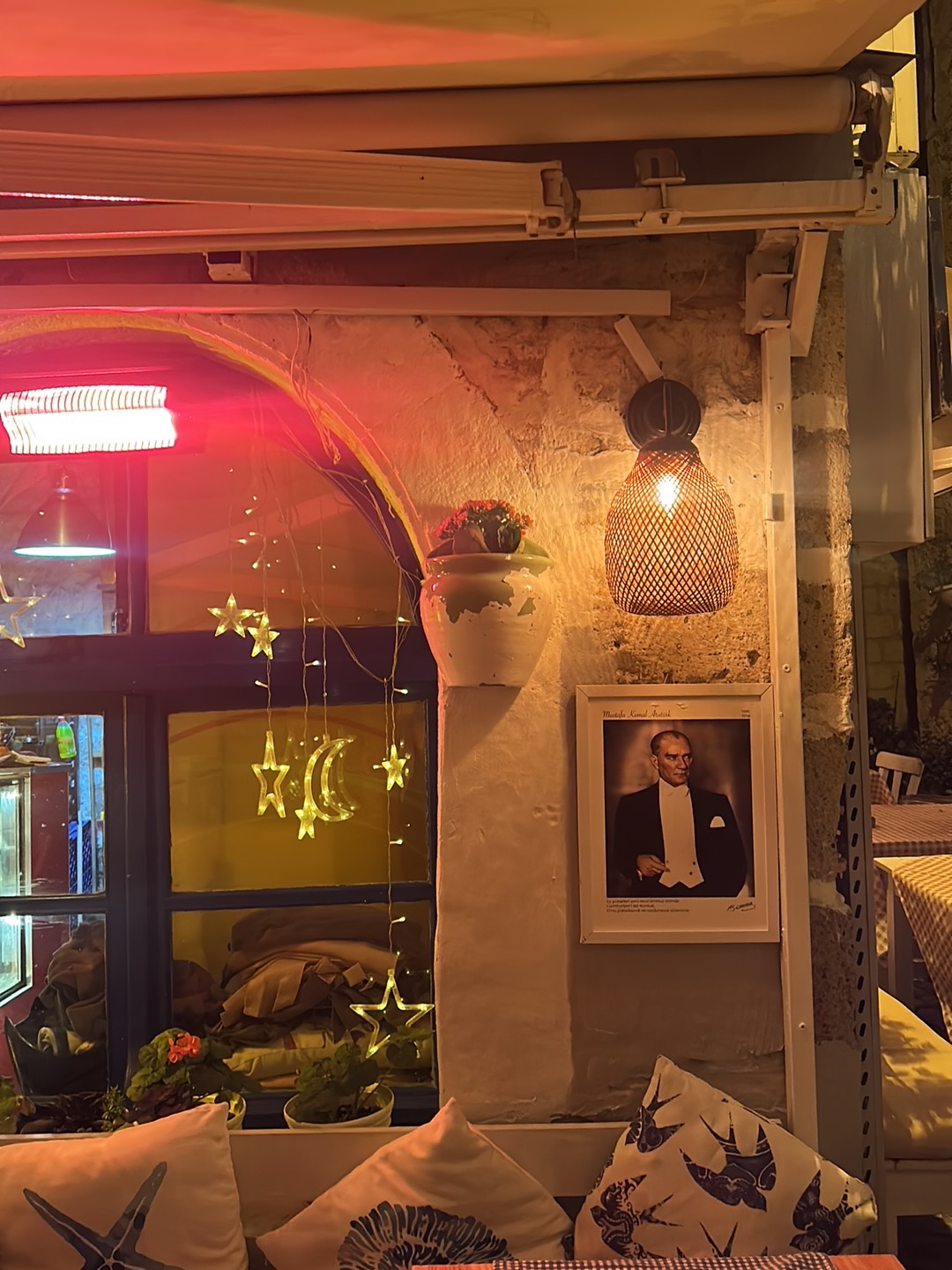 Alaçatı — Dem Alacati Meyhane — galeri