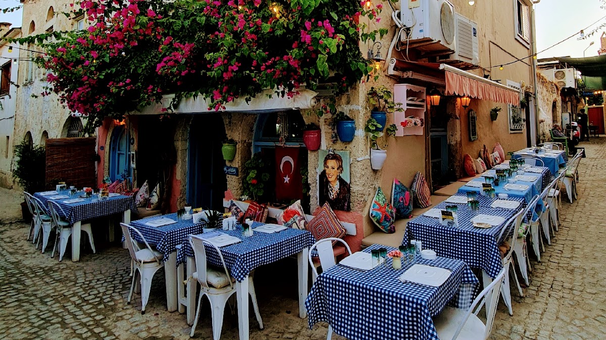 Alaçatı — Dem Alacati Meyhane — galeri