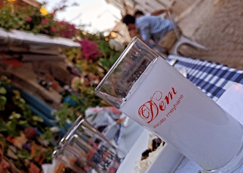 Alaçatı — Dem Alacati Meyhane — galeri