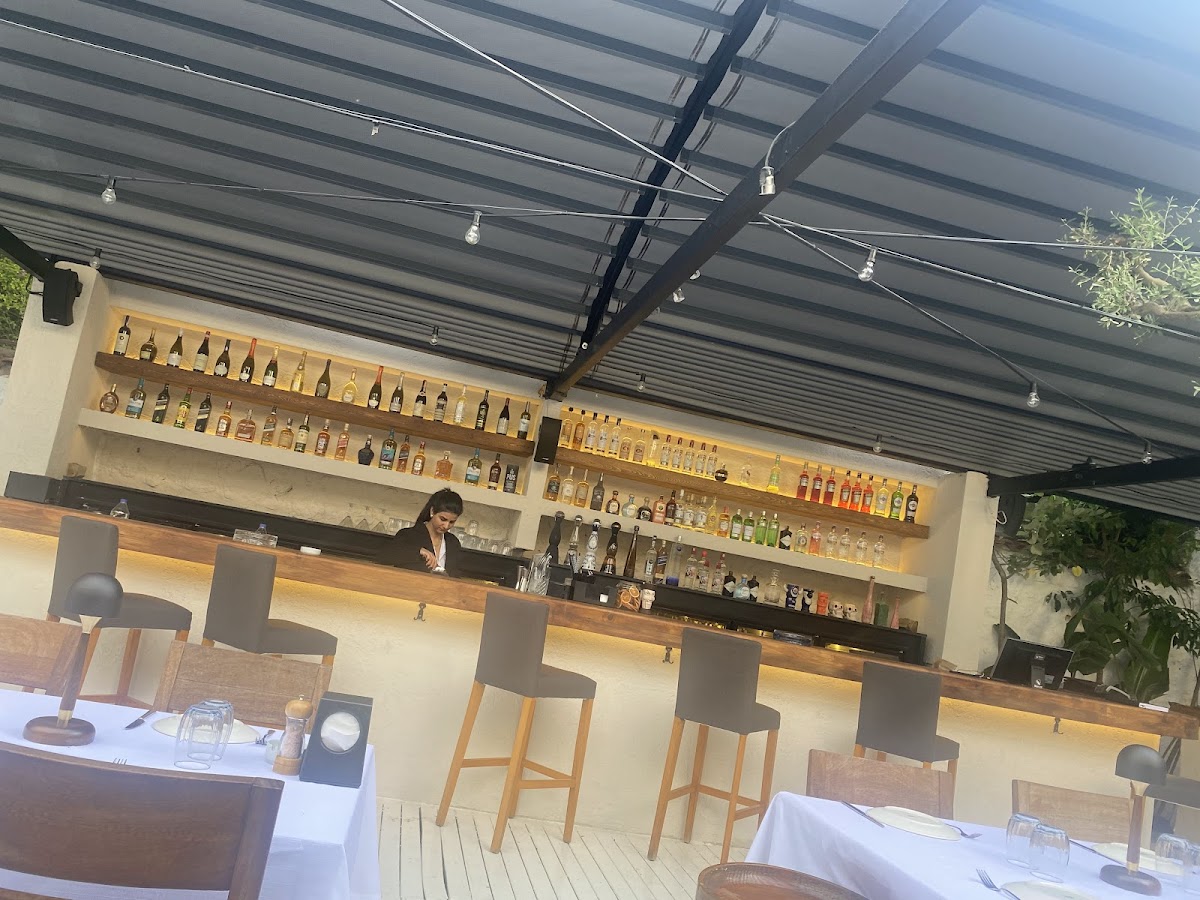 Alaçatı — Ferdi Baba Restaurant Alacati Koyici — galeri