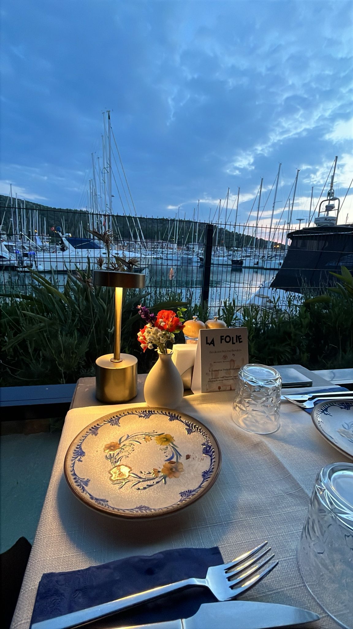 Çeşme — Fuente Restaurant Cesme Marina — gallery
