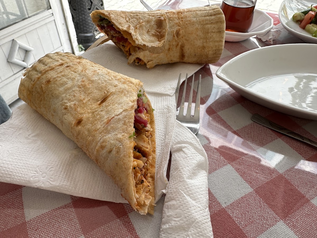 Çeşme — Gurmes Kebap Cesme — galeri