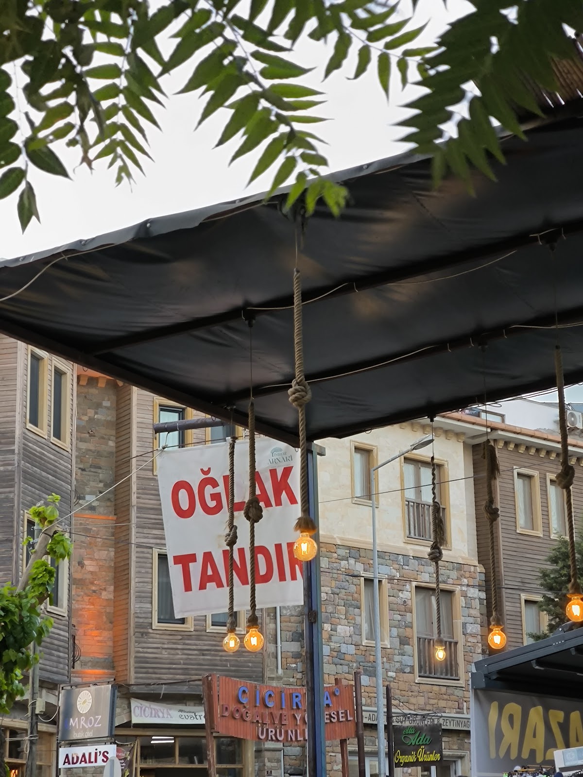 Gökçeada — Imroz Arnaki Ada Lokantasi - Gökçeada Lezzet Durakları — galeri
