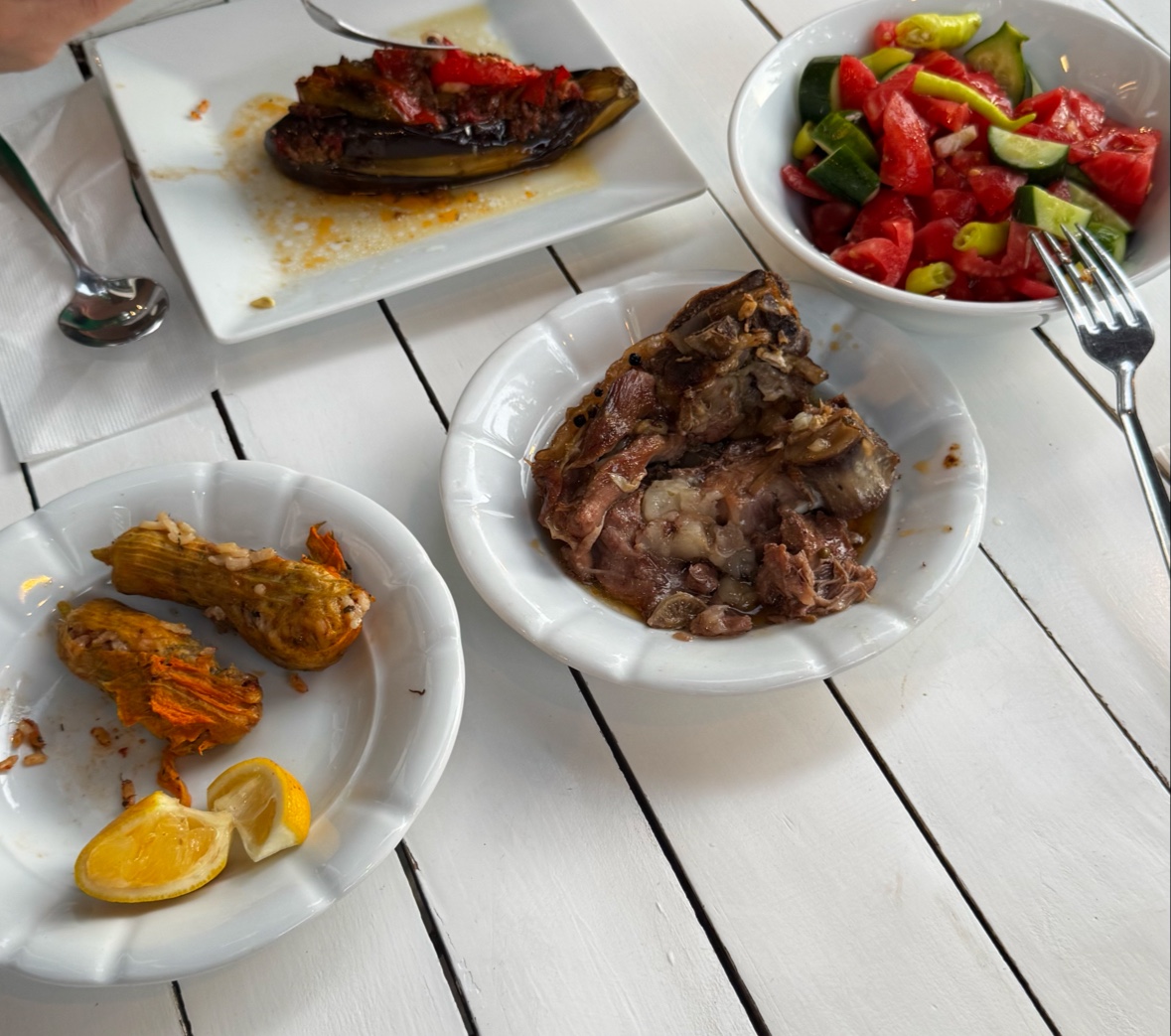 Gökçeada — Imroz Arnaki Ada Lokantasi - Gökçeada Lezzet Durakları — galeri