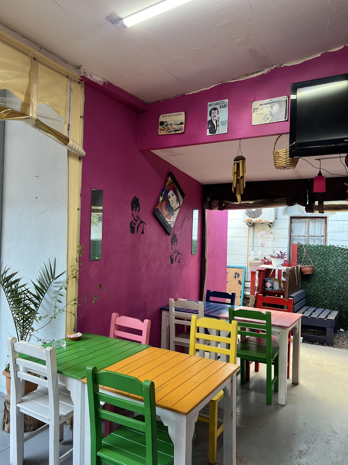 Ağva — Sivasli Suna Abla Yakamoz Kafe — gallery