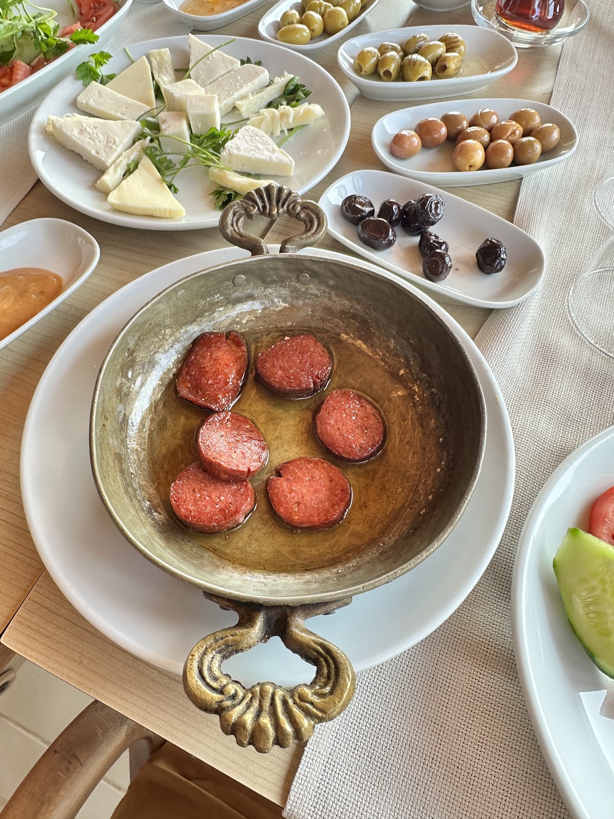 Behram — Assos Oveliskos Restaurant - Behram Çanakkale — galeri