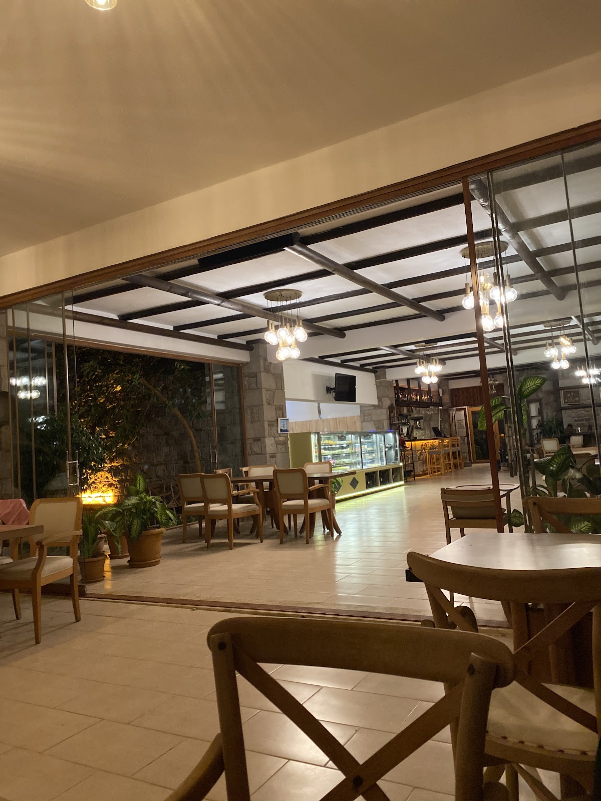 Behram — Assos Oveliskos Restaurant - Behram Çanakkale — galeri