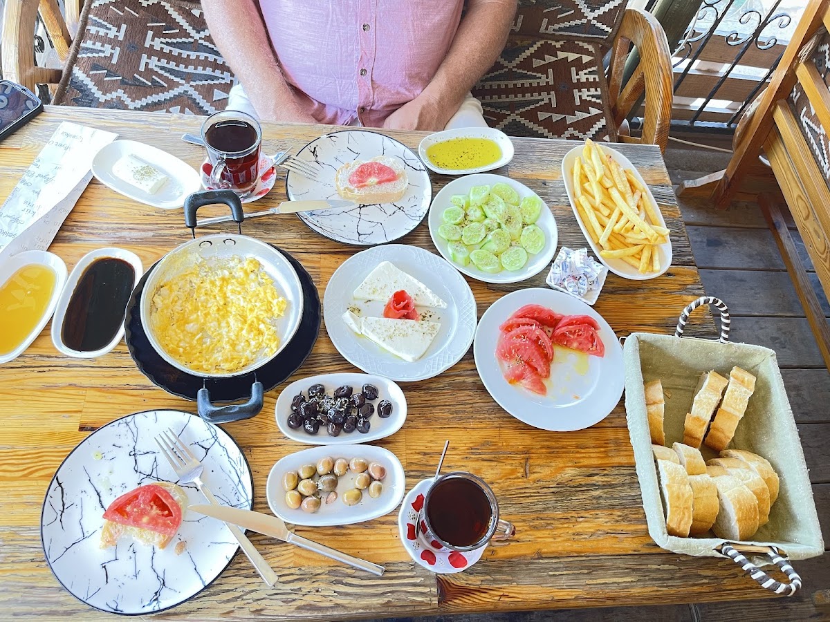 Behram — Assos Hilal Butik Otel Cafe Restaurant - Behram Çanakkale — galeri