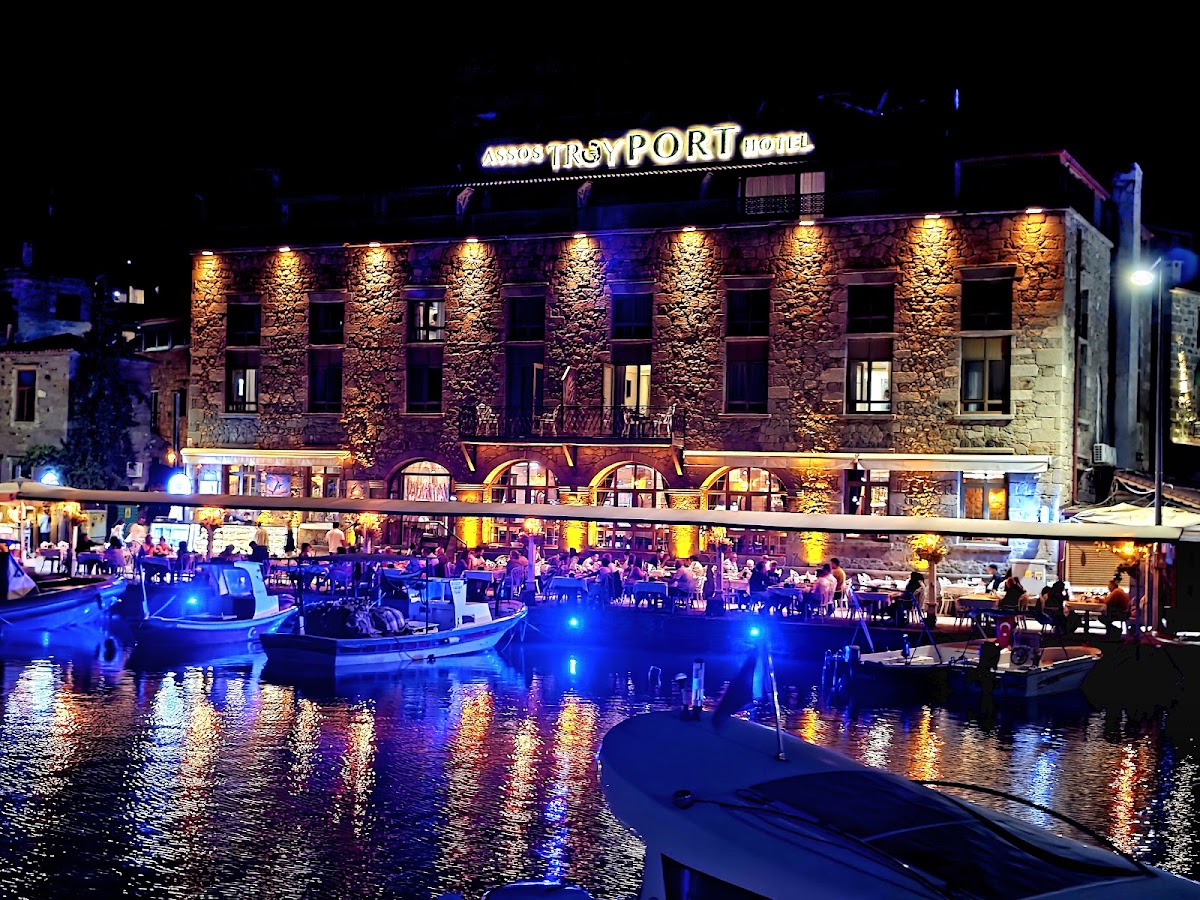 Behram — Asos Liman Restaurant - Behram Çanakkale Lezzet Noktası — galeri