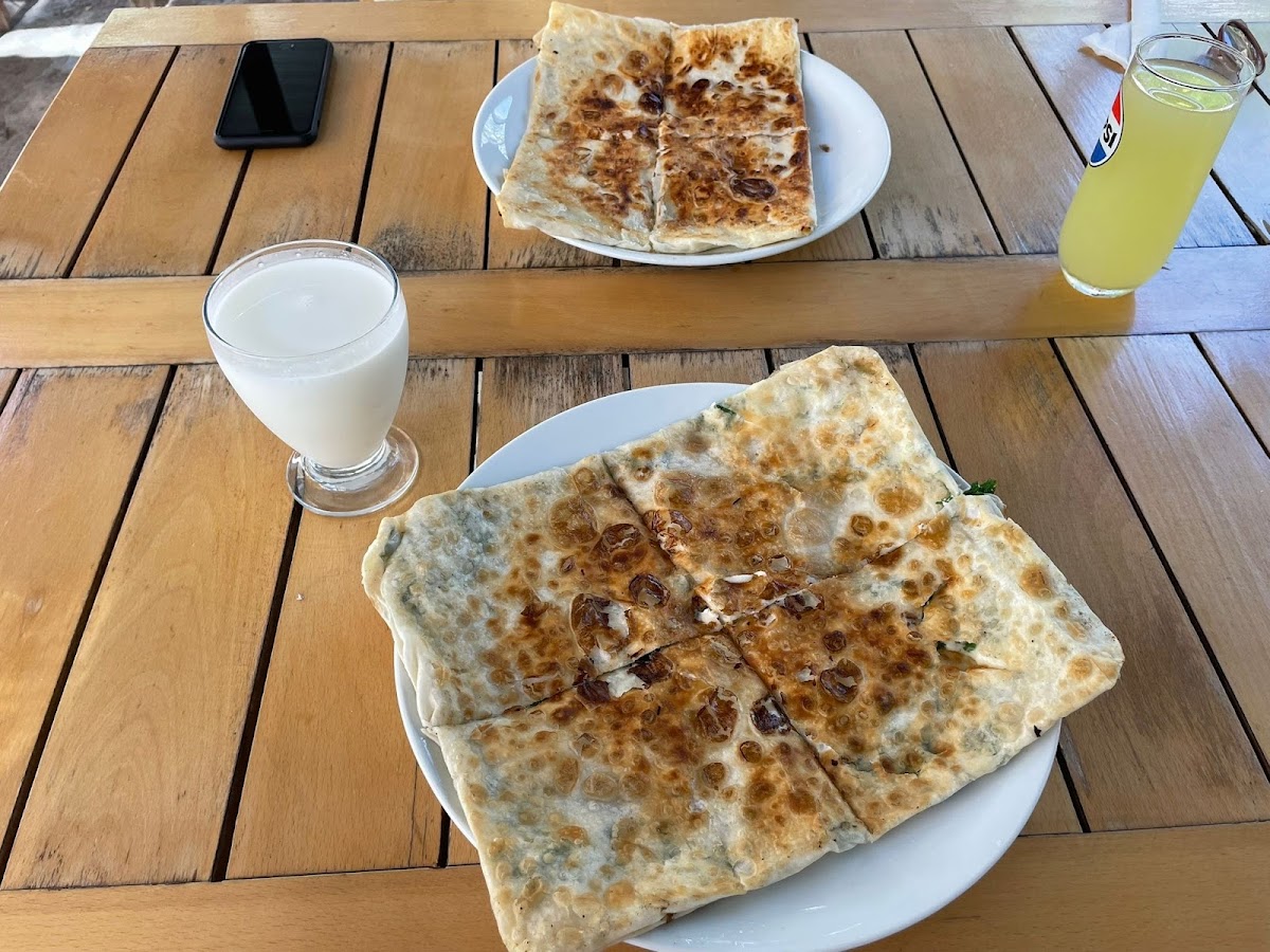 Behram — Cengiz Lokantası - Behram Ayvacık Çanakkale Restoran — galeri