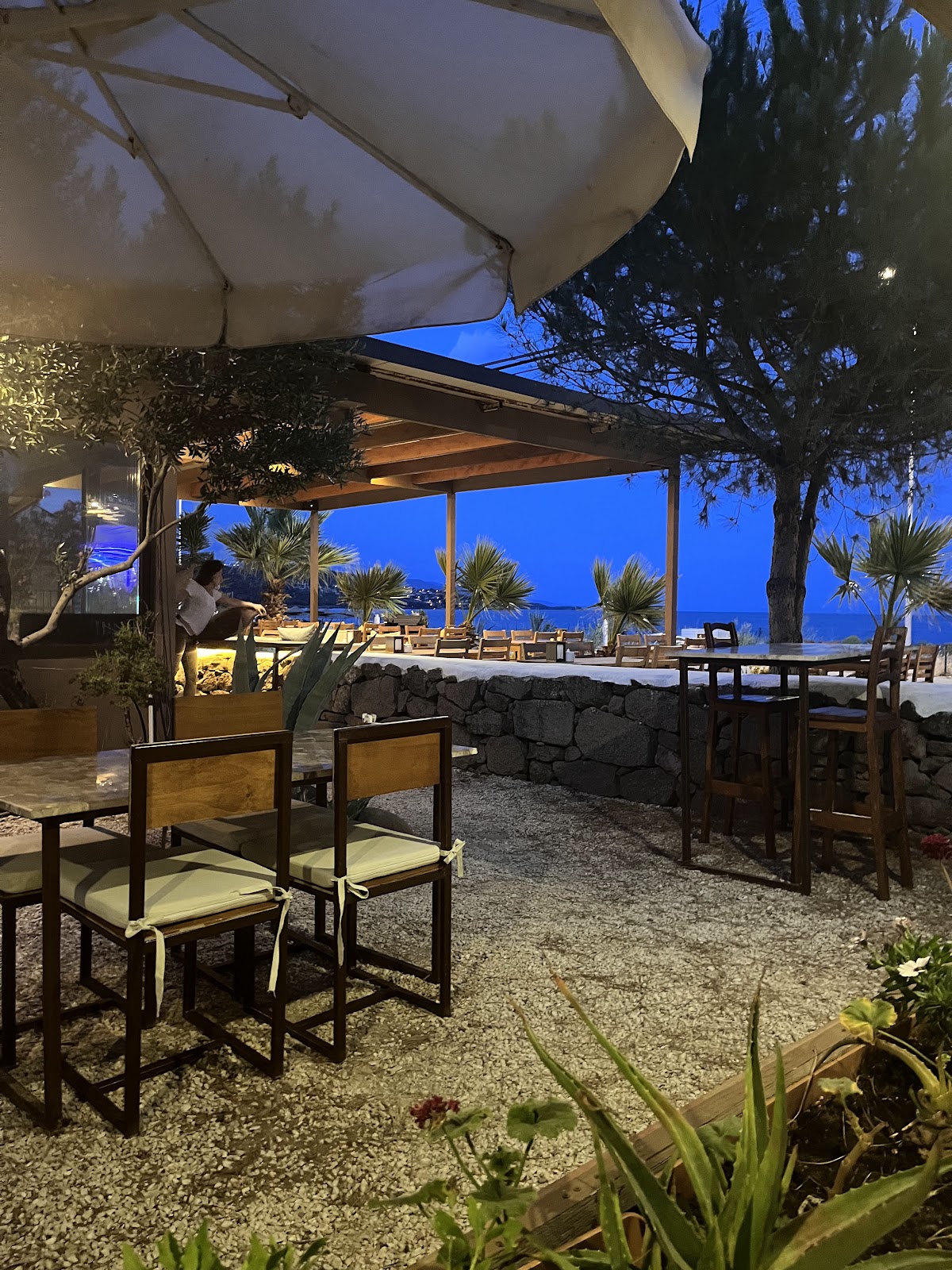 Behram — Assos Club Beyaz - Behram Çanakkale Restoranı — galeri