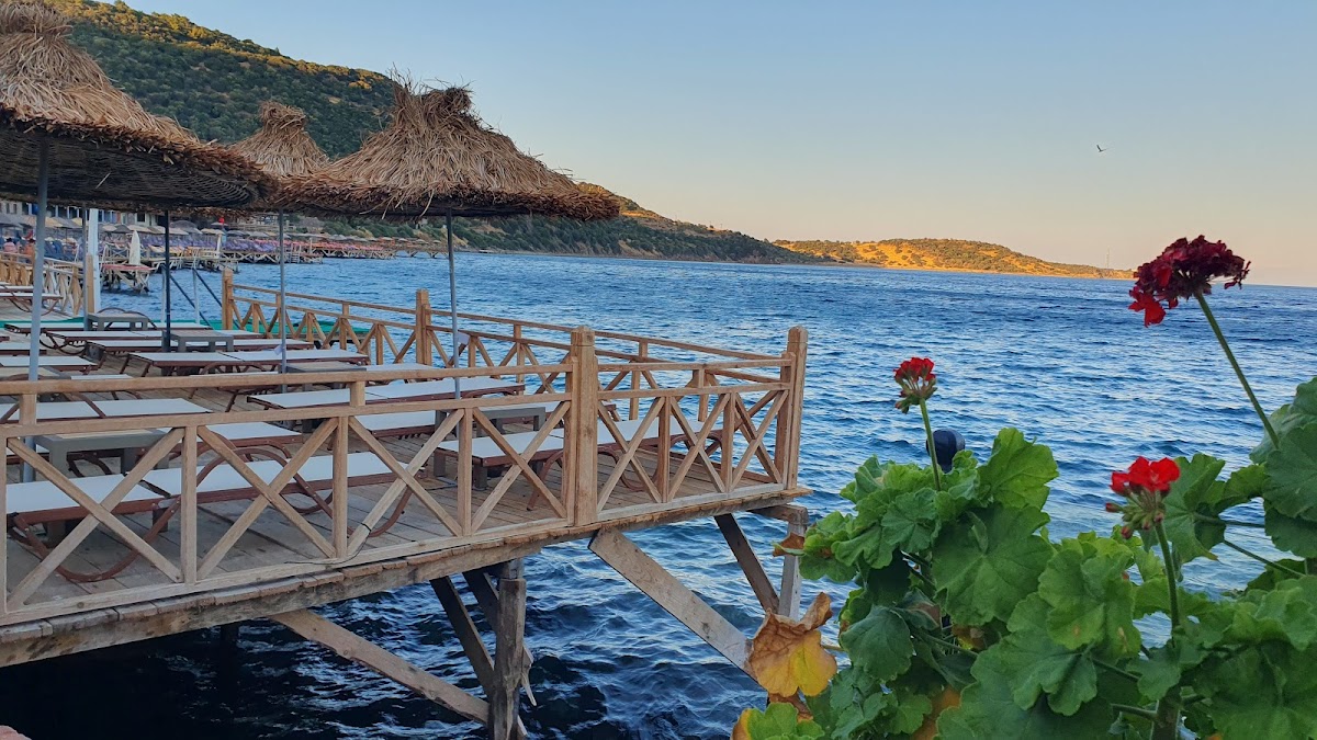 Behram — Assos Kervansaray Restoran - Behram'da Lezzet Durağı — galeri