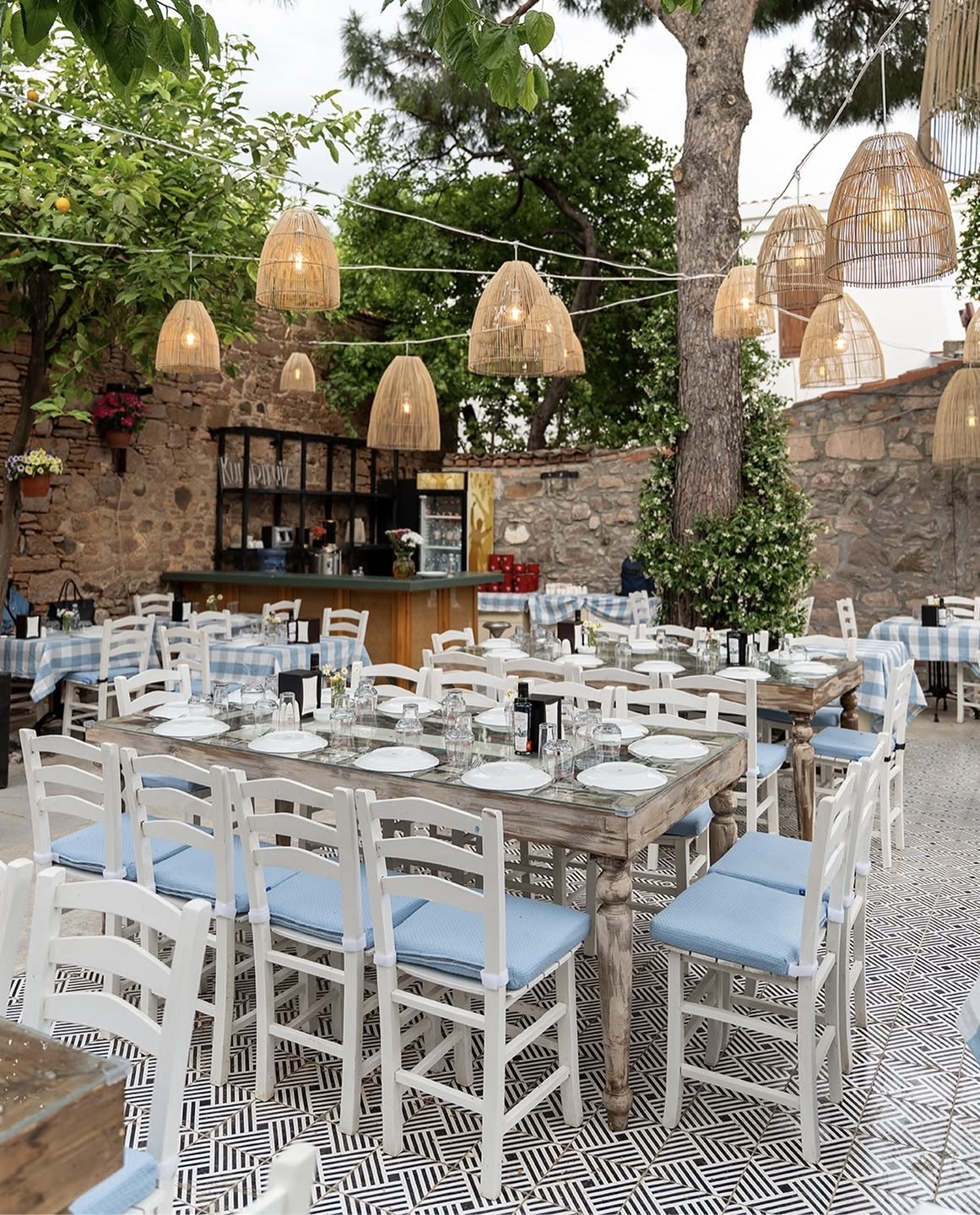 Cunda — La Taverna Cunda — galeri