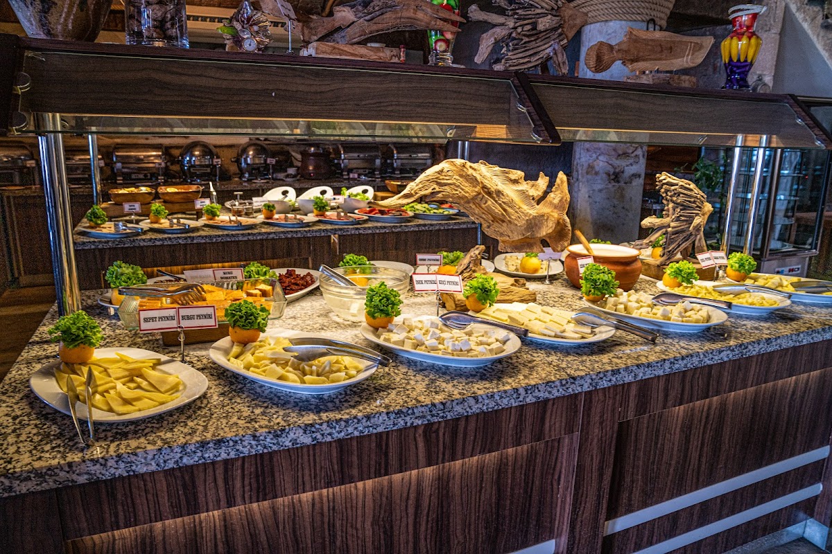 Behram — Barboon Restaurant Behram - Samimi ve Lezzetli Mekan — galeri
