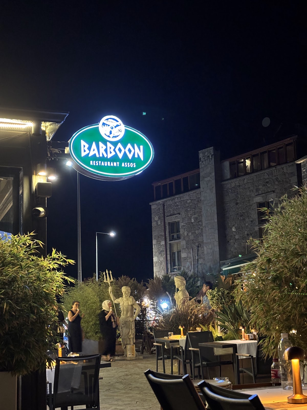 Behram — Barboon Restaurant Behram - Samimi ve Lezzetli Mekan — galeri