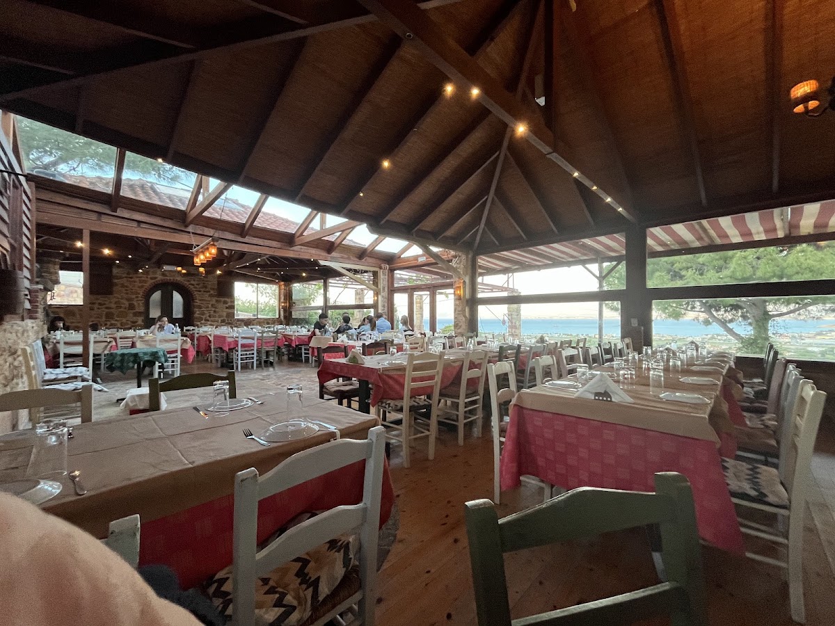 Chios Island — To Apomero — gallery