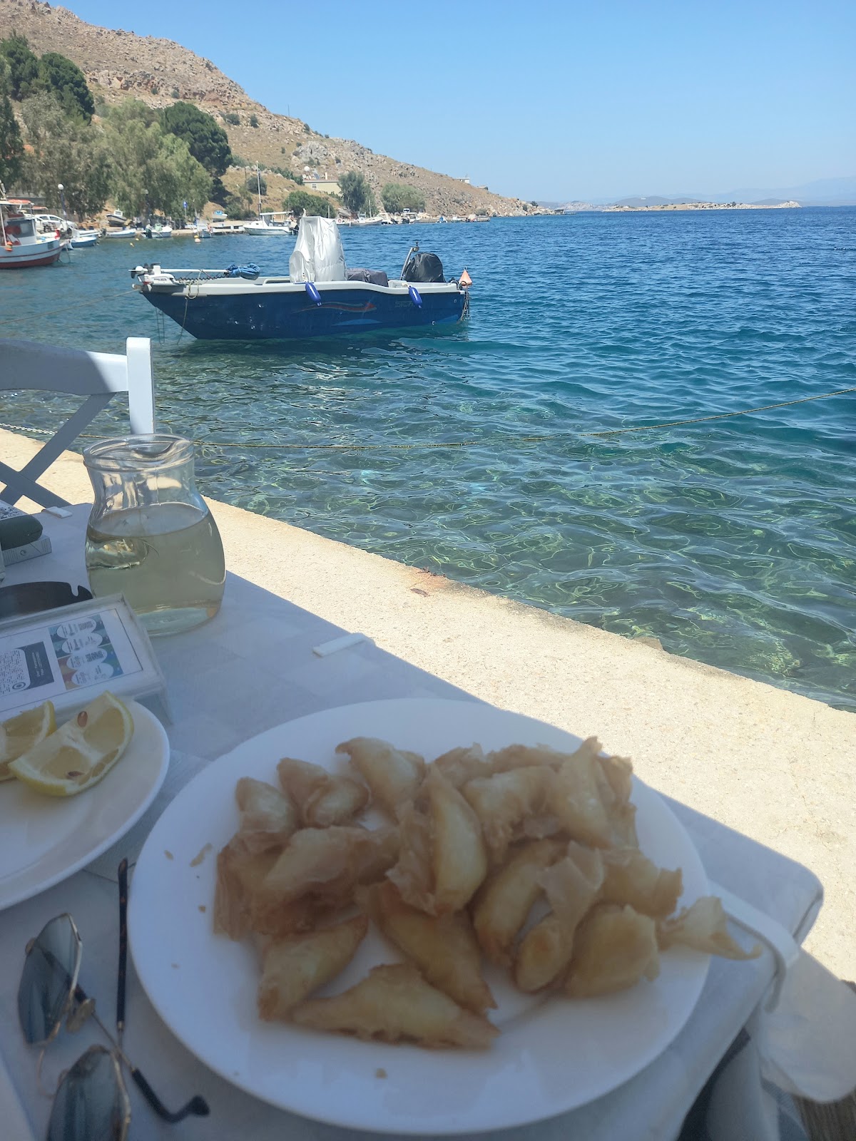 Chios Island — To Sokaki Chios Greek Tavern — galeri