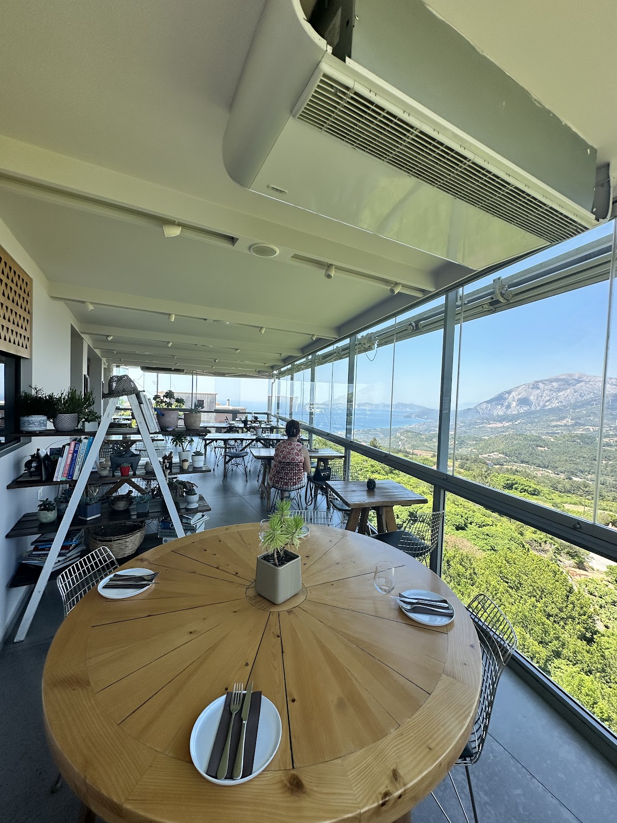 Samos — Orizontas — galeri