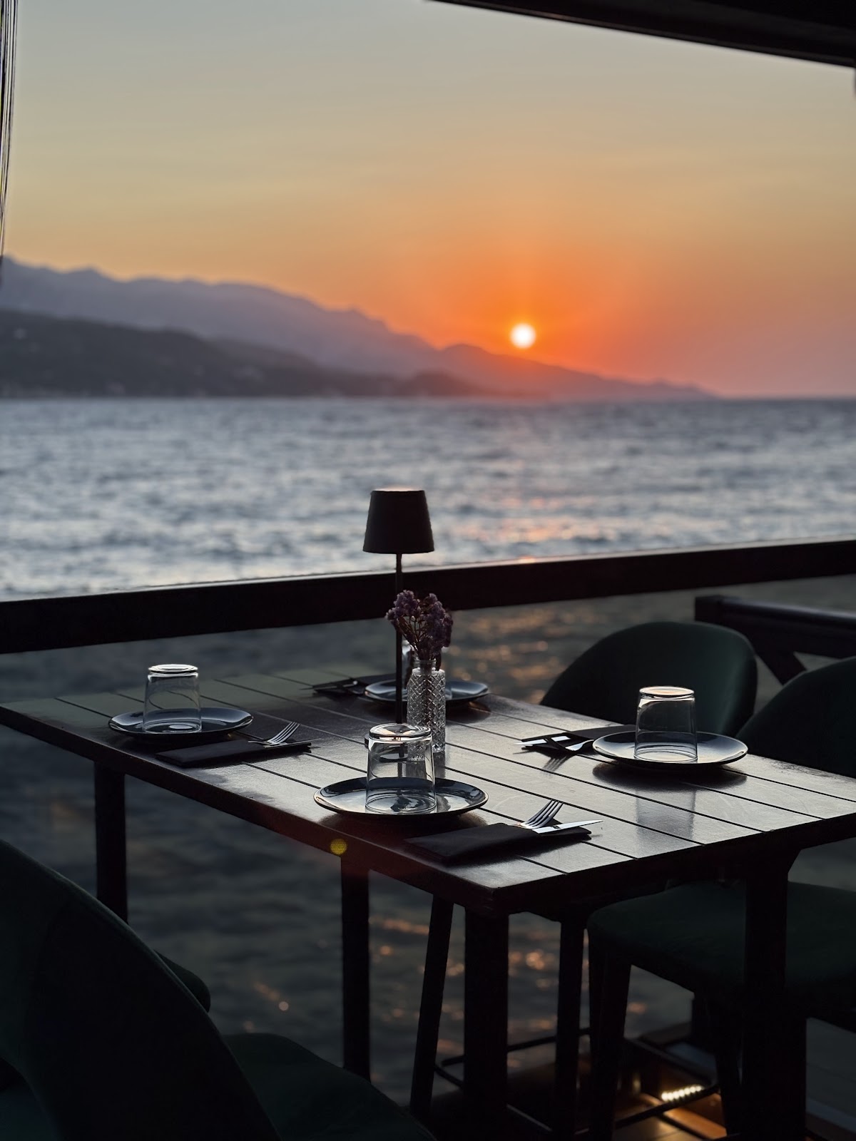 Samos — Moita Restaurant Bar — galeri