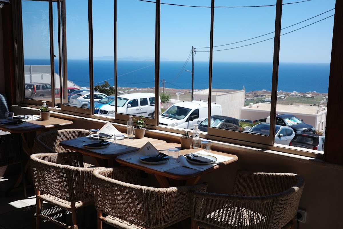 Santorini — Tholoto Brunch Restaurant — galeri