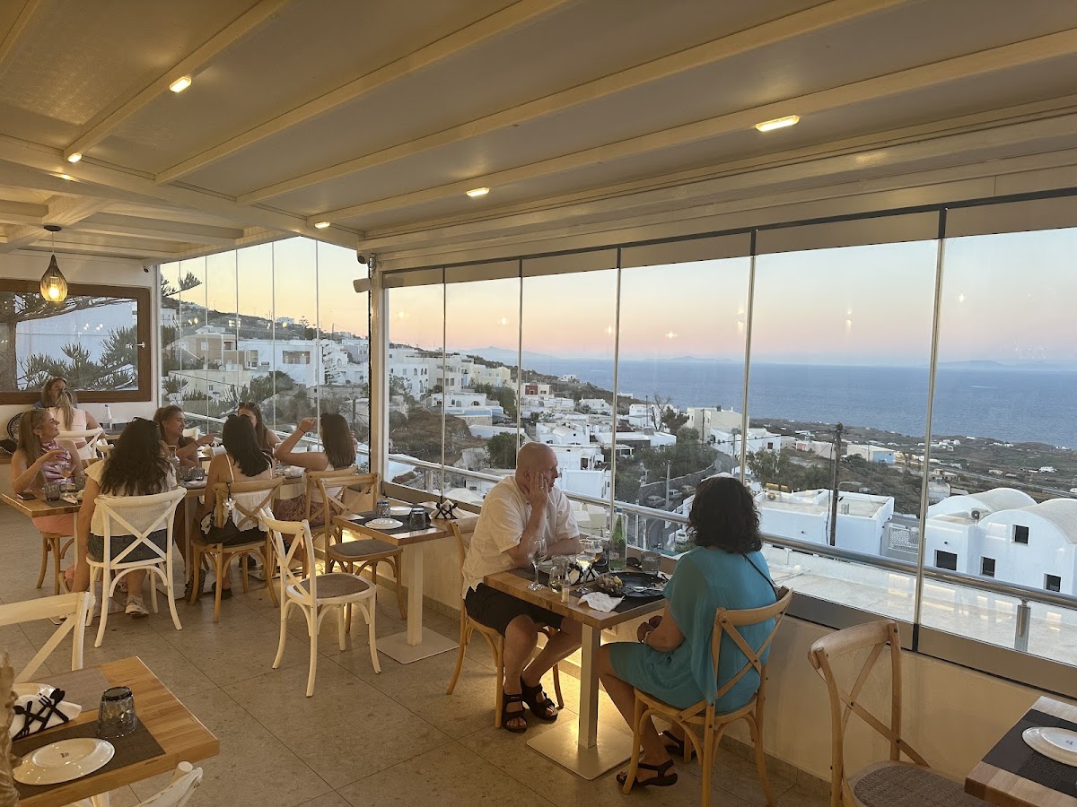 Santorini — Osmo Restaurant Fira Firostefani Thira Santorini — galeri
