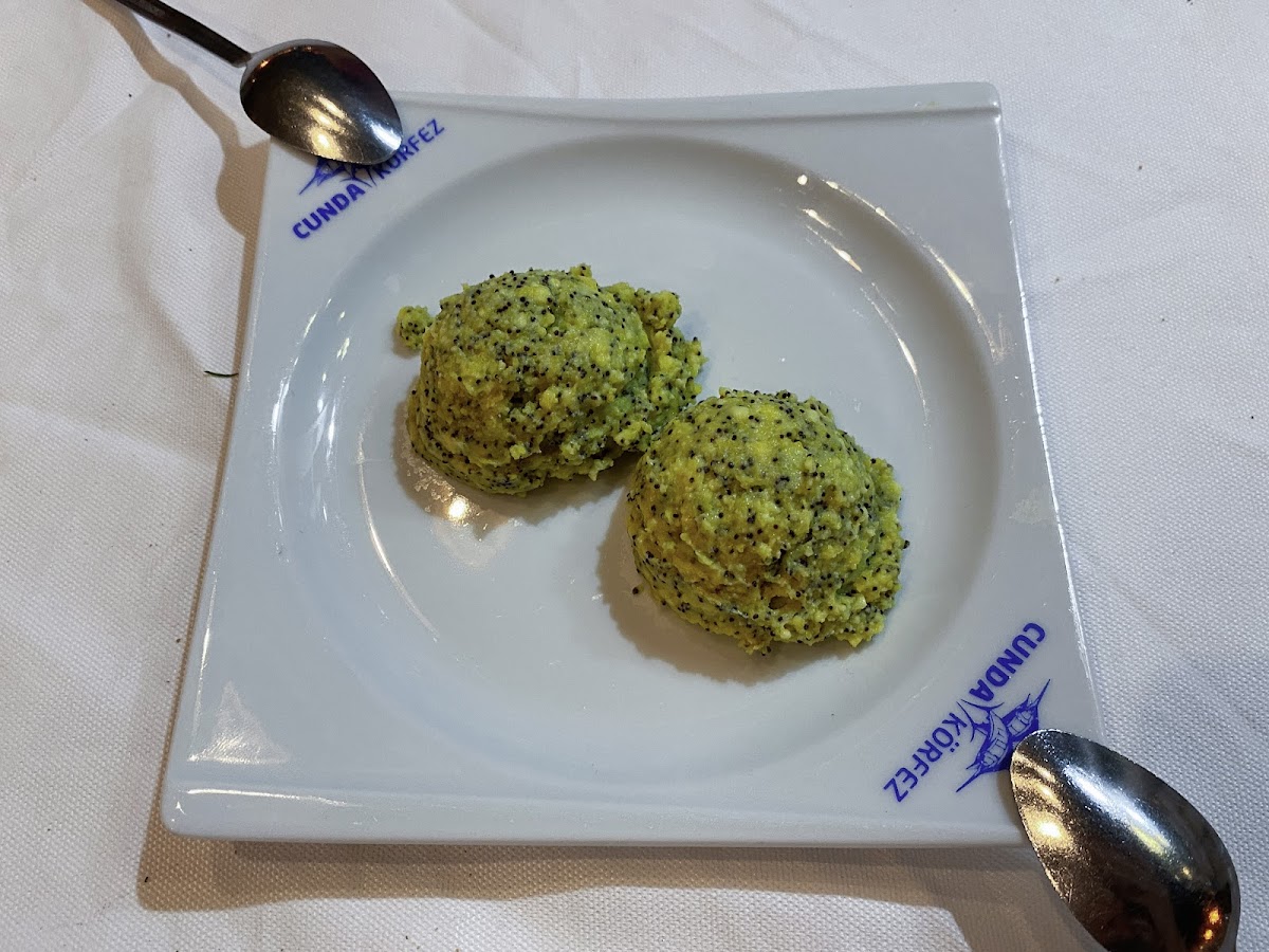Cunda — Cunda Korfez Restaurant — galeri